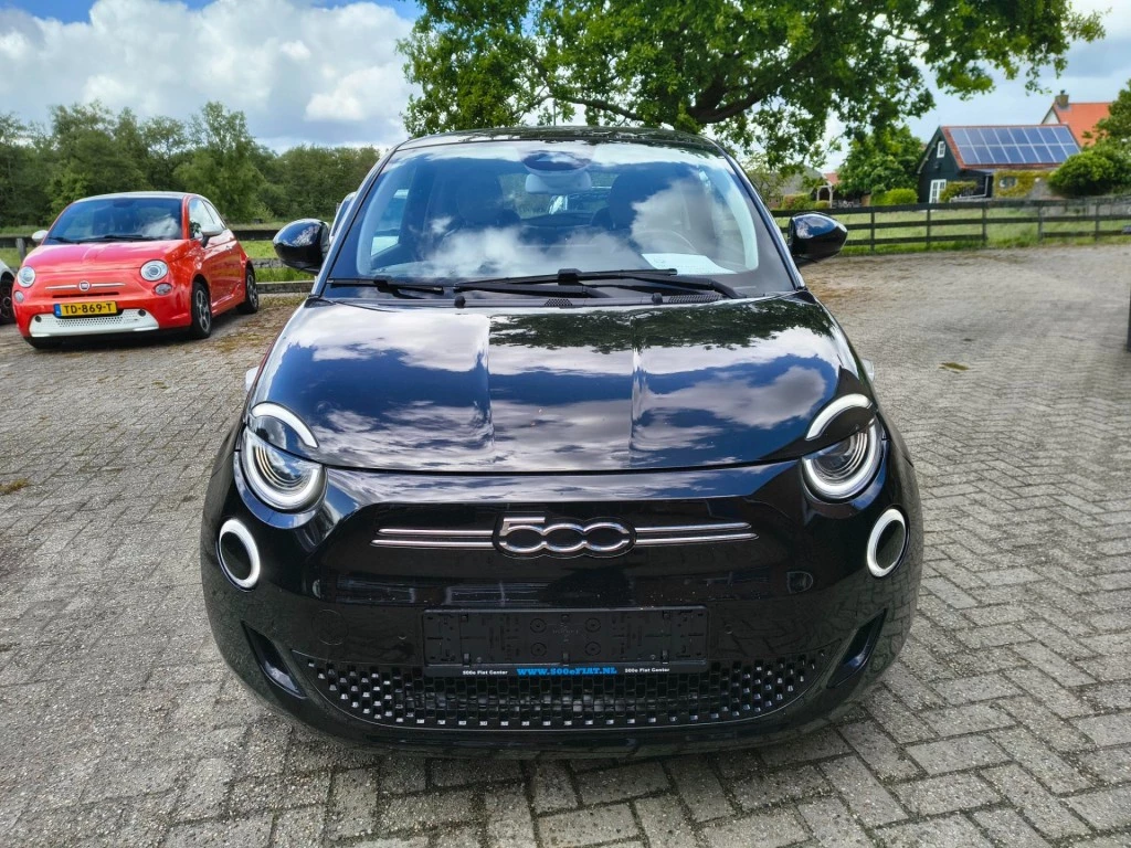Hoofdafbeelding Fiat 500e