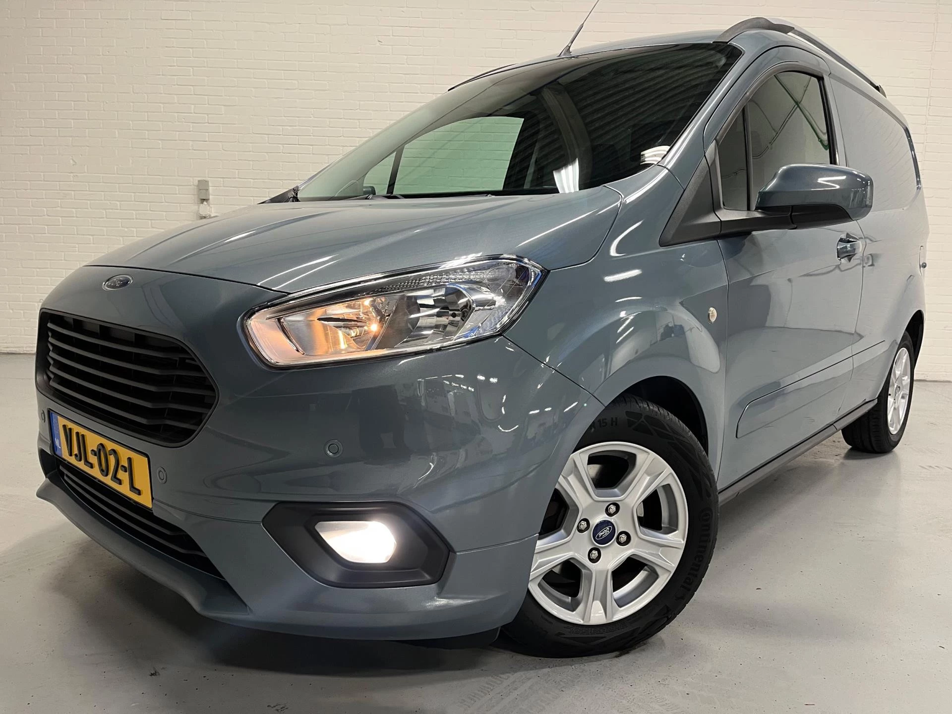 Hoofdafbeelding Ford Transit Courier