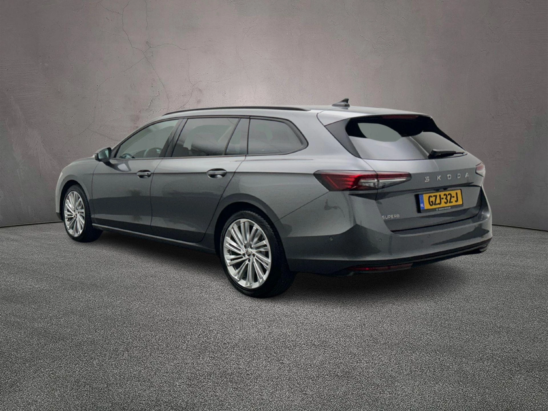 Hoofdafbeelding Škoda Superb