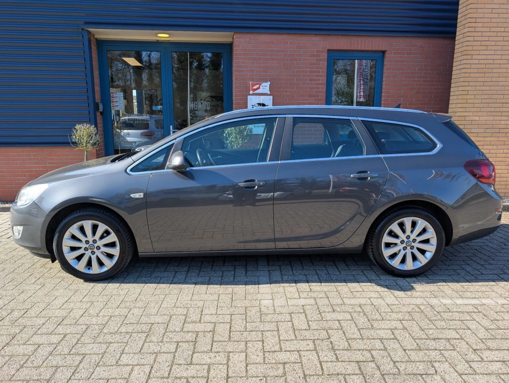 Hoofdafbeelding Opel Astra