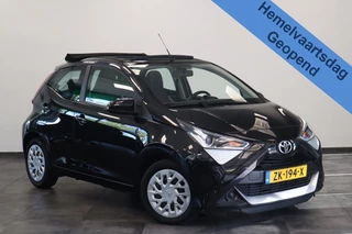 Toyota Aygo 1.0 VVT-i x-play limited Cabrio Carplay * Hemelvaartsdag geopend van 12:00 tot 17:00u *