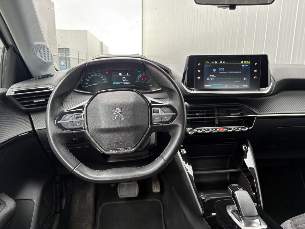 Hoofdafbeelding Peugeot e-208