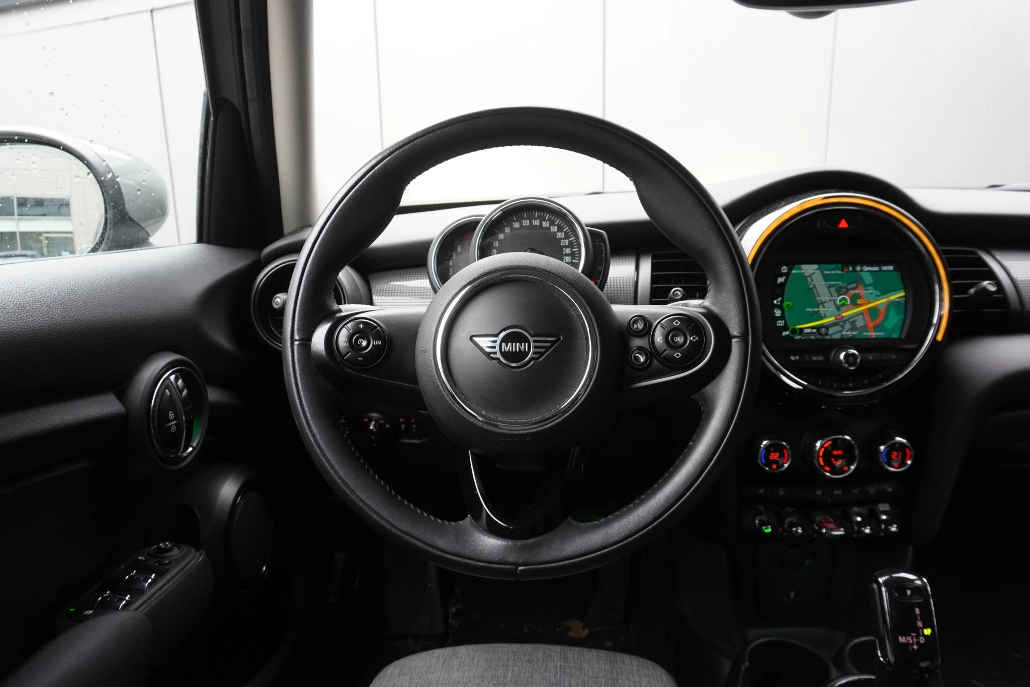 Hoofdafbeelding MINI 5-deurs