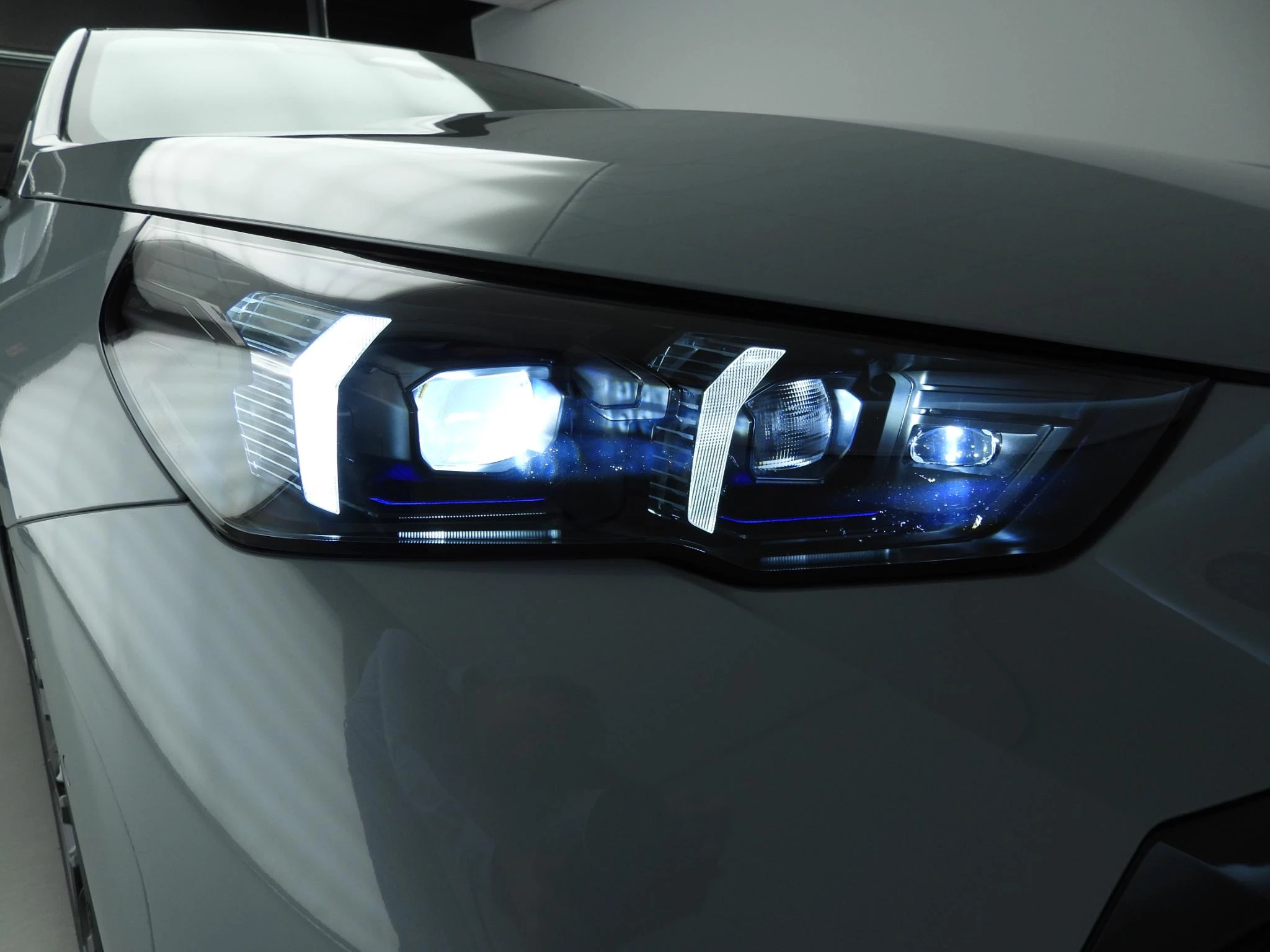 Hoofdafbeelding BMW i5
