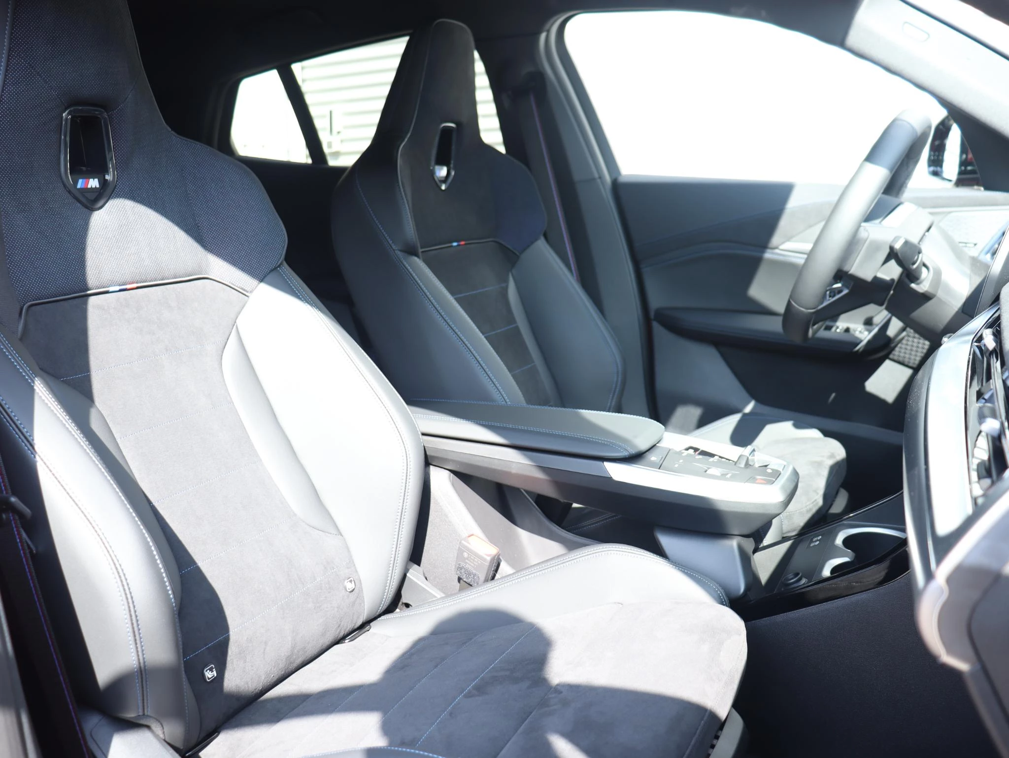 Hoofdafbeelding BMW iX2
