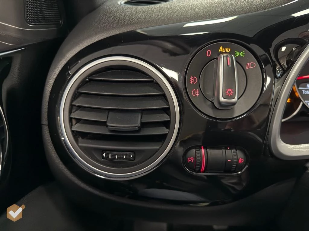 Hoofdafbeelding Volkswagen Beetle