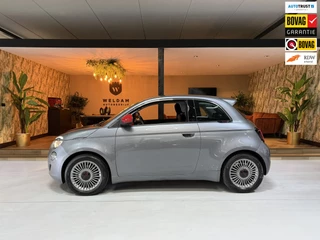 Hoofdafbeelding Fiat 500 Fiat 500 La Prima 42 kWh Garantie Camera Cruise Navi Clima Lane Rijklaar