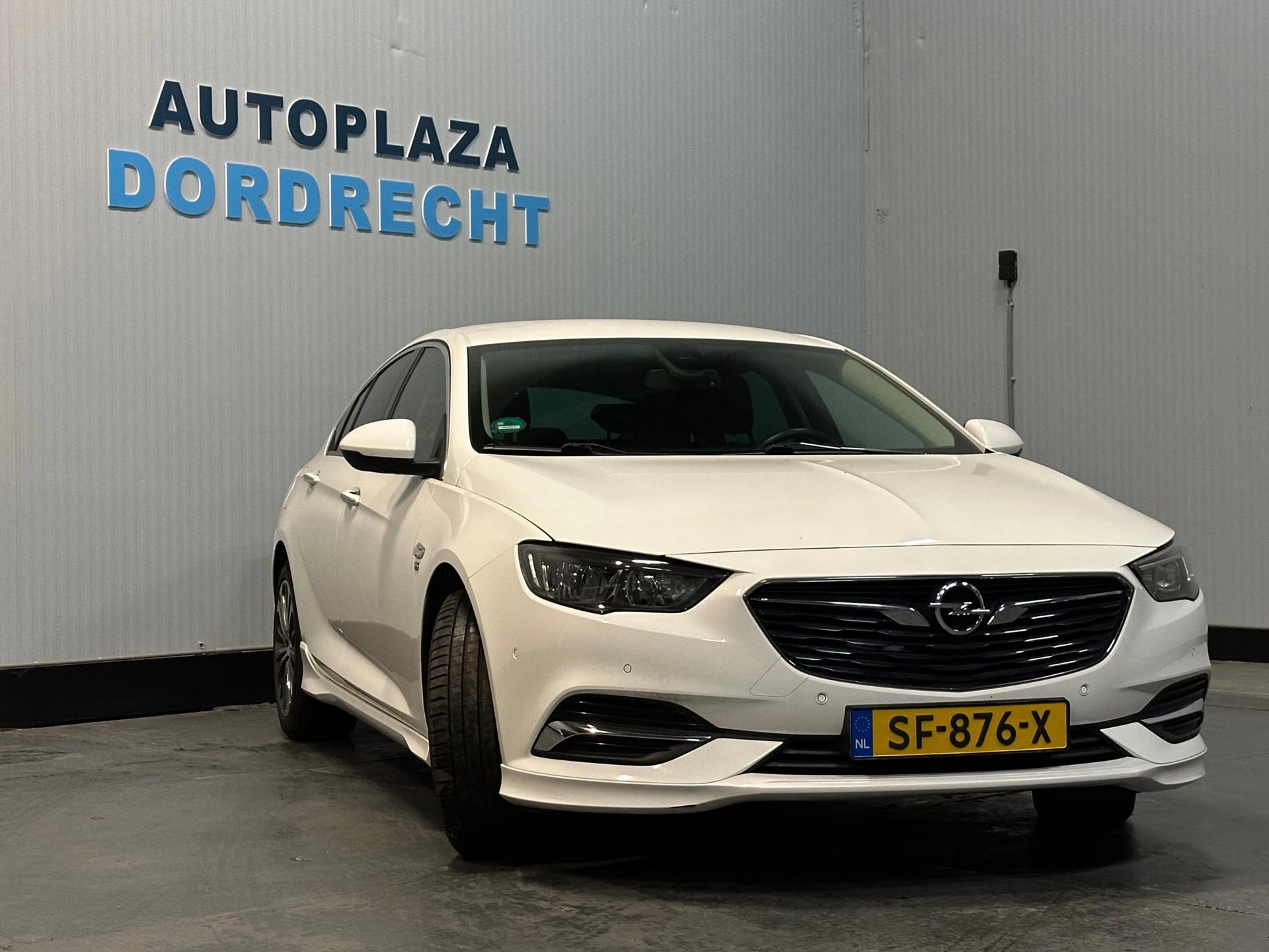 Hoofdafbeelding Opel Insignia