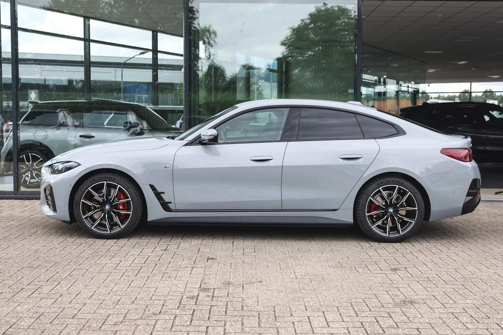 Hoofdafbeelding BMW i4