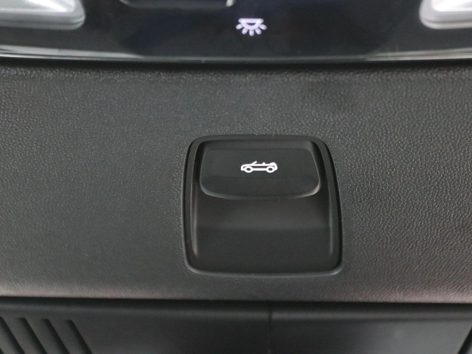 Hoofdafbeelding MINI Cabrio