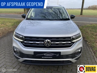 Volkswagen T-Cross 1.0 TSI Style I camera I Trekhaak I Navigatie