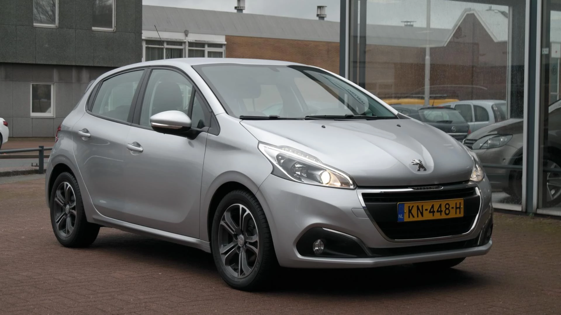 Hoofdafbeelding Peugeot 208