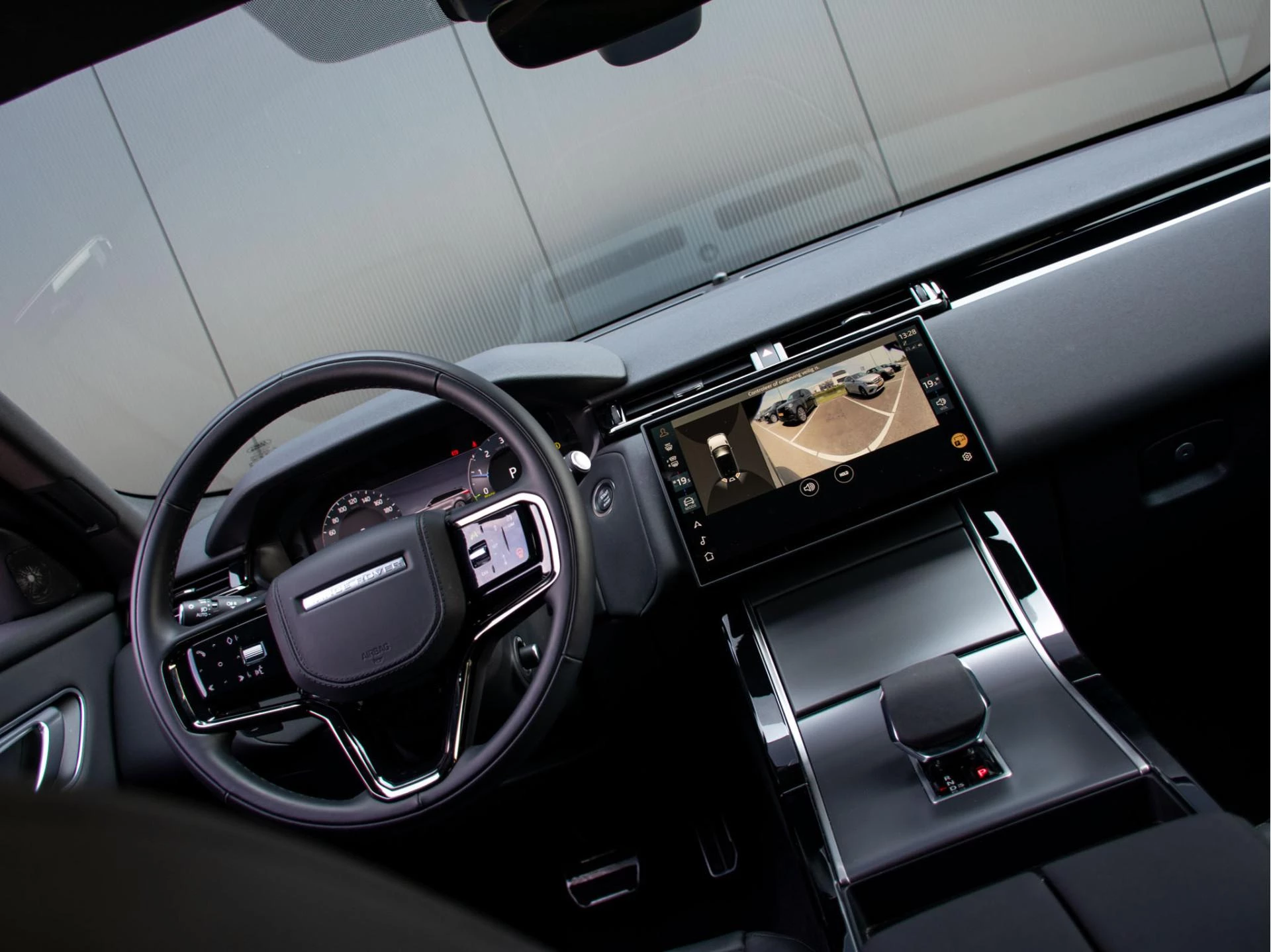 Hoofdafbeelding Land Rover Range Rover Velar