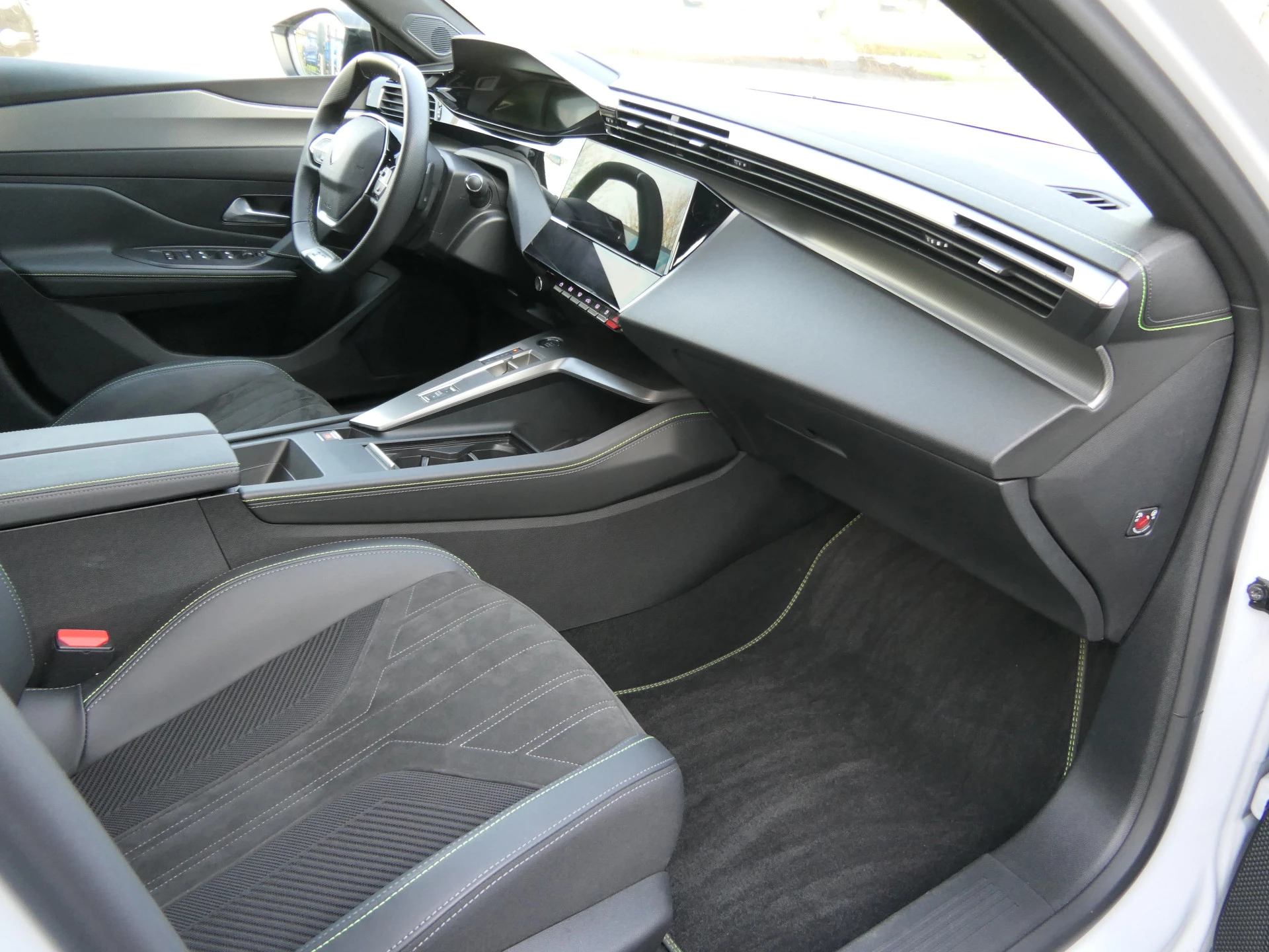 Hoofdafbeelding Peugeot 408