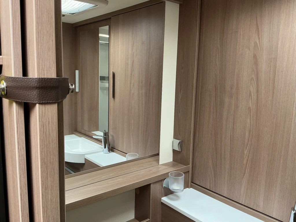 Hoofdafbeelding Bürstner Ixeo Bt6801