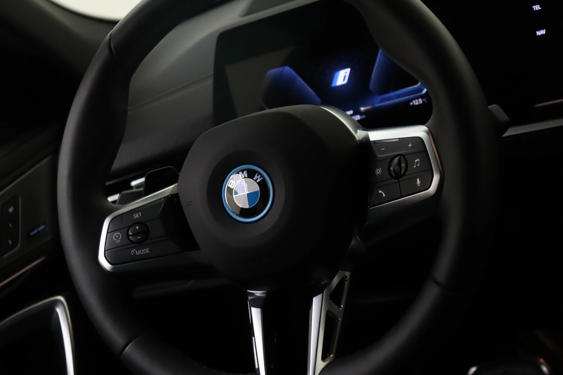 Hoofdafbeelding BMW iX2