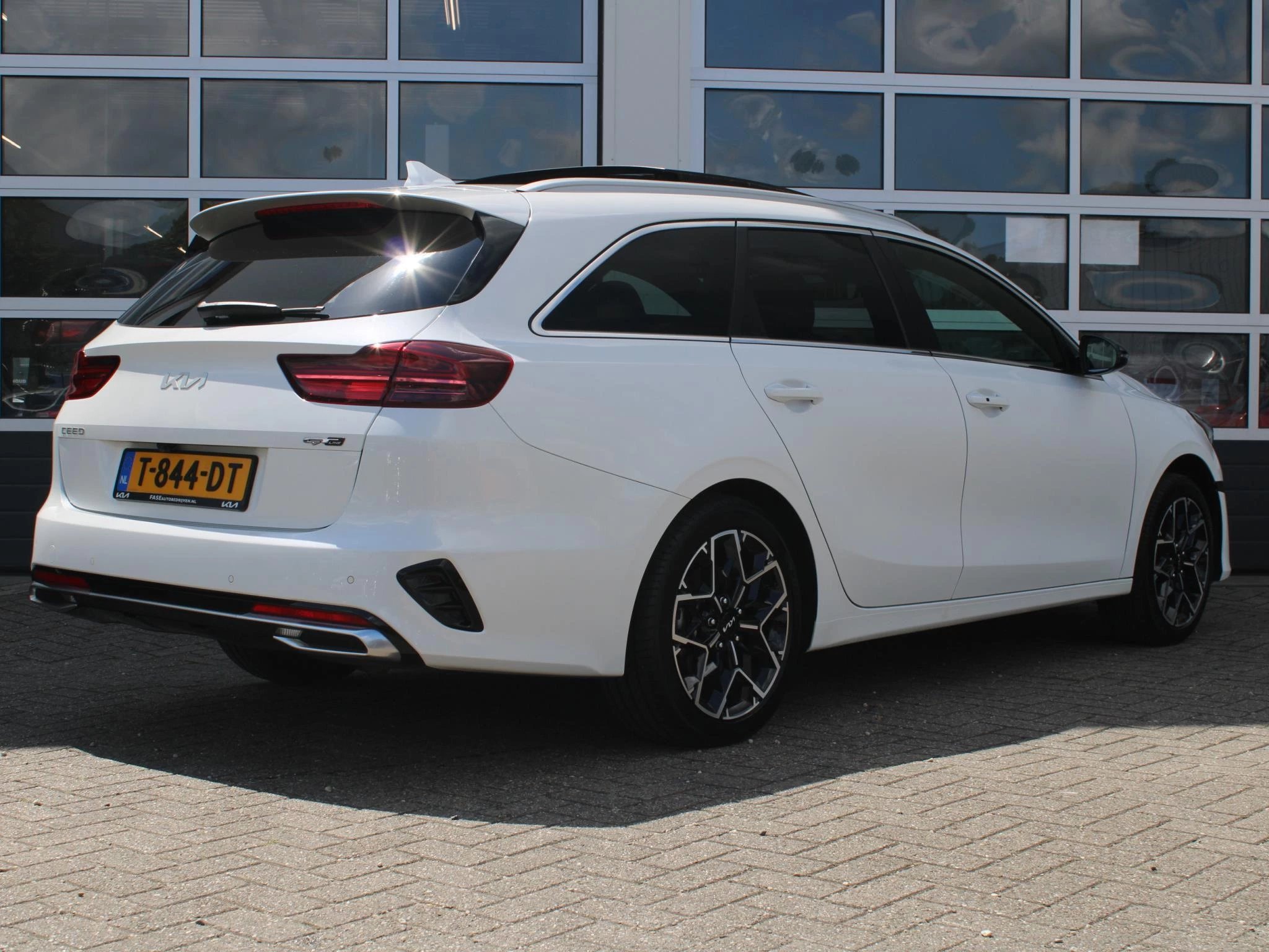 Hoofdafbeelding Kia Ceed Sportswagon