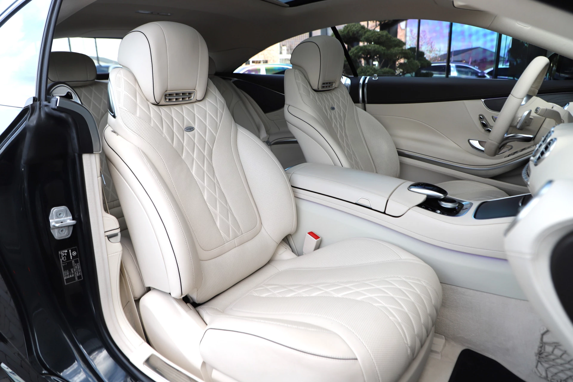 Hoofdafbeelding Mercedes-Benz S-Klasse