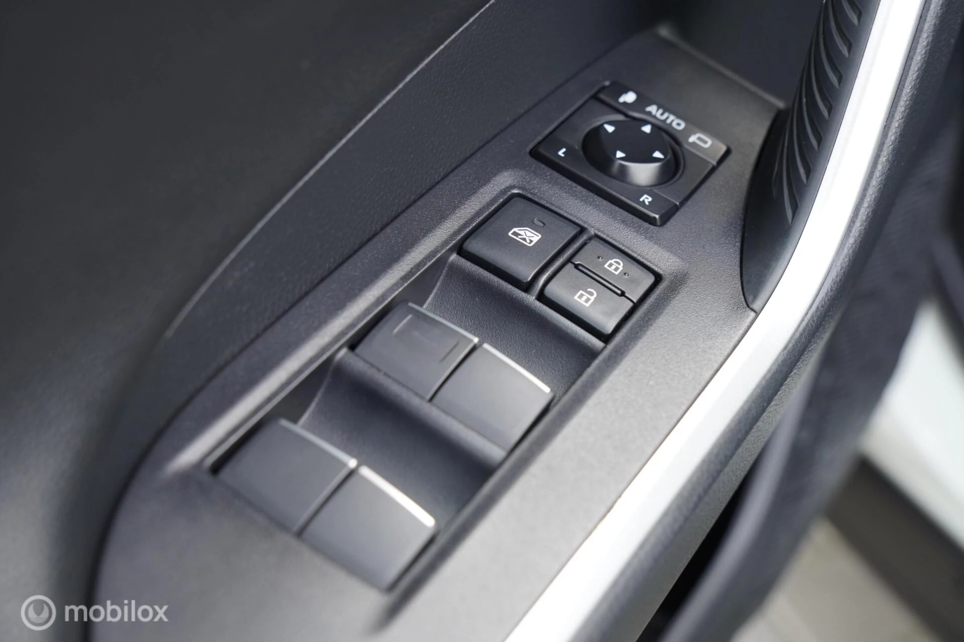 Hoofdafbeelding Toyota RAV4