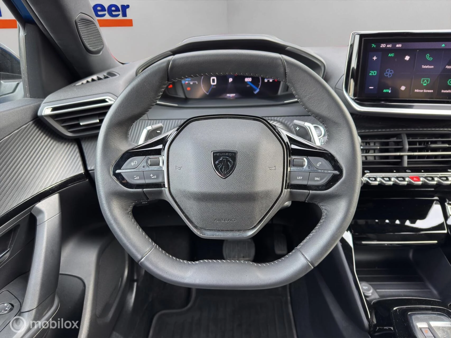 Hoofdafbeelding Peugeot 2008