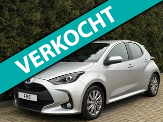 Hoofdafbeelding Toyota Yaris Toyota Yaris 1.5 Hybrid Active CarPlay Camera