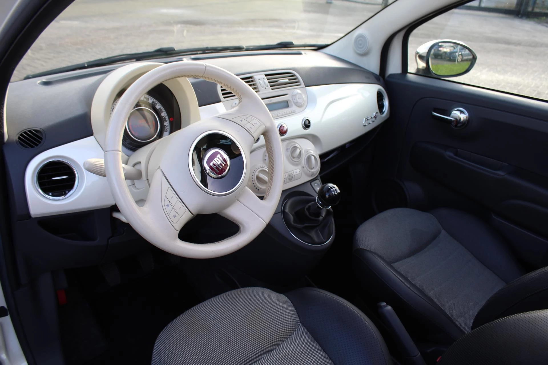 Hoofdafbeelding Fiat 500C