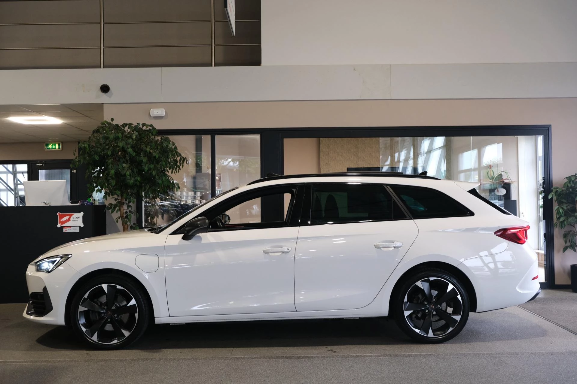 Hoofdafbeelding CUPRA Leon Sportstourer