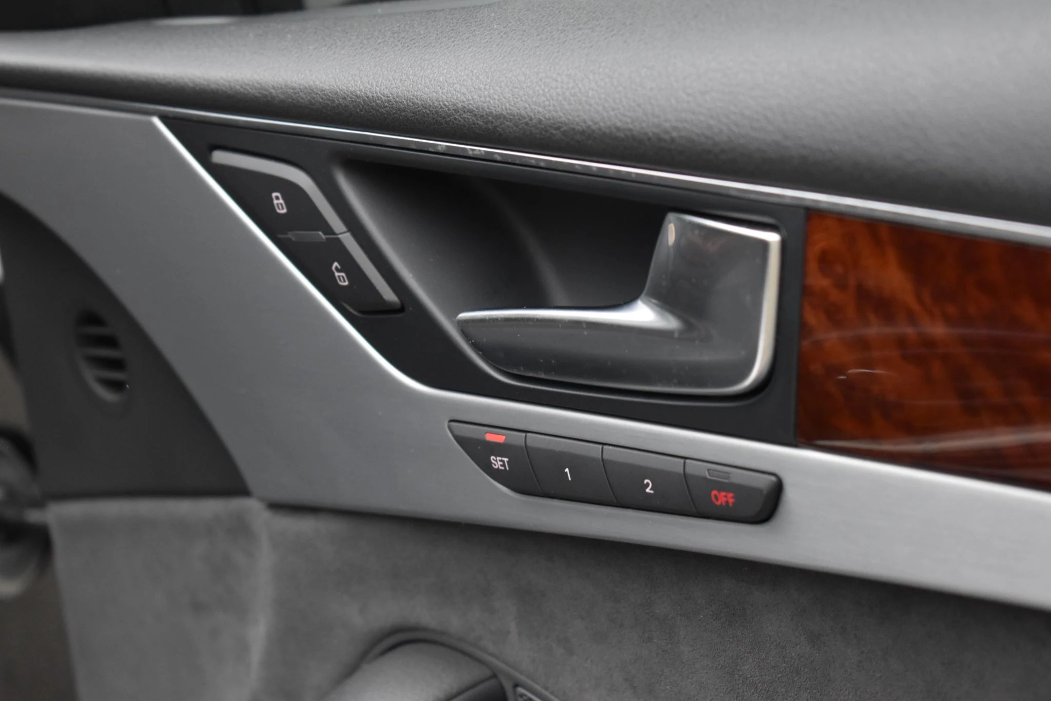 Hoofdafbeelding Audi A8