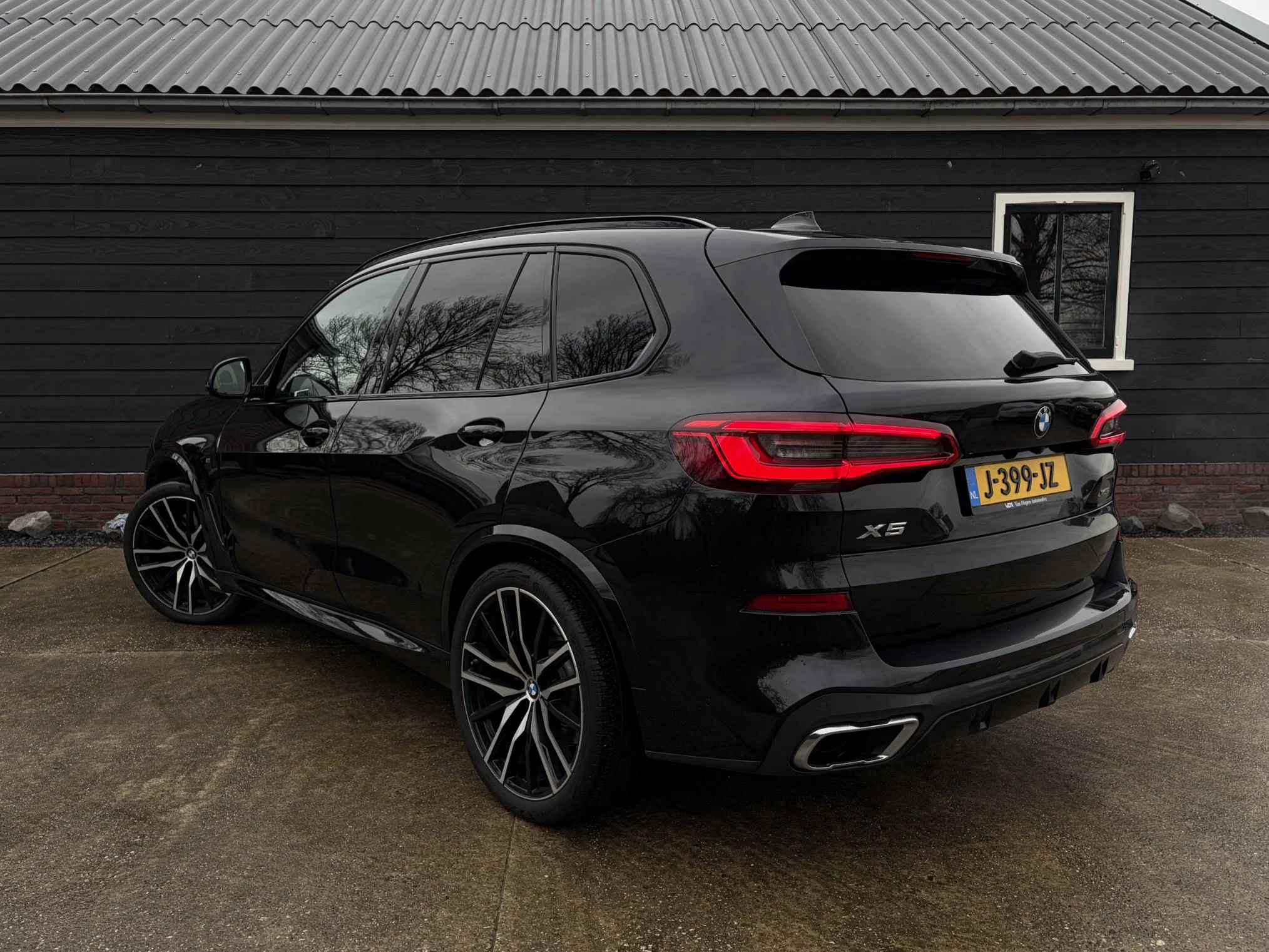 Hoofdafbeelding BMW X5