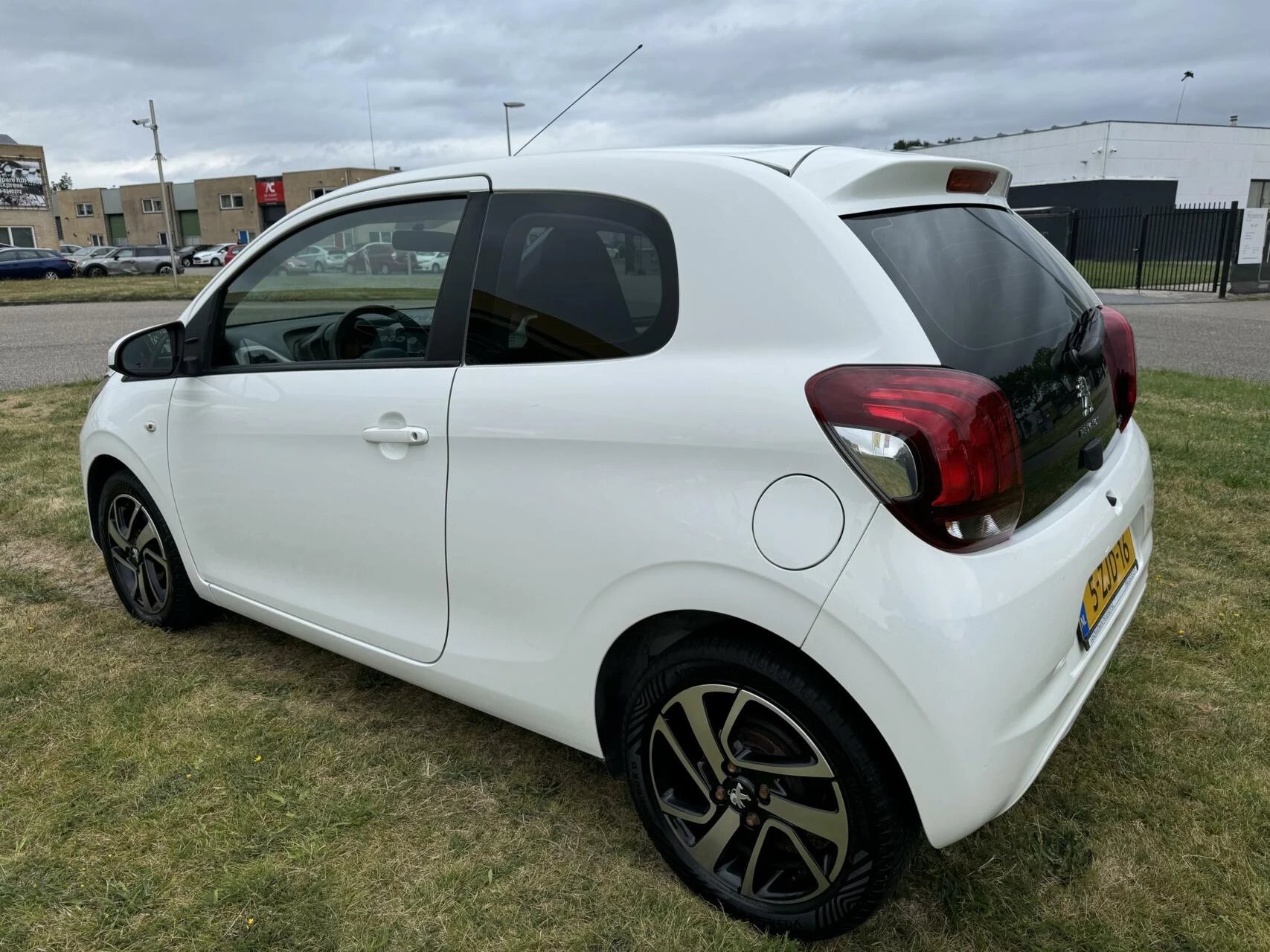 Hoofdafbeelding Peugeot 108