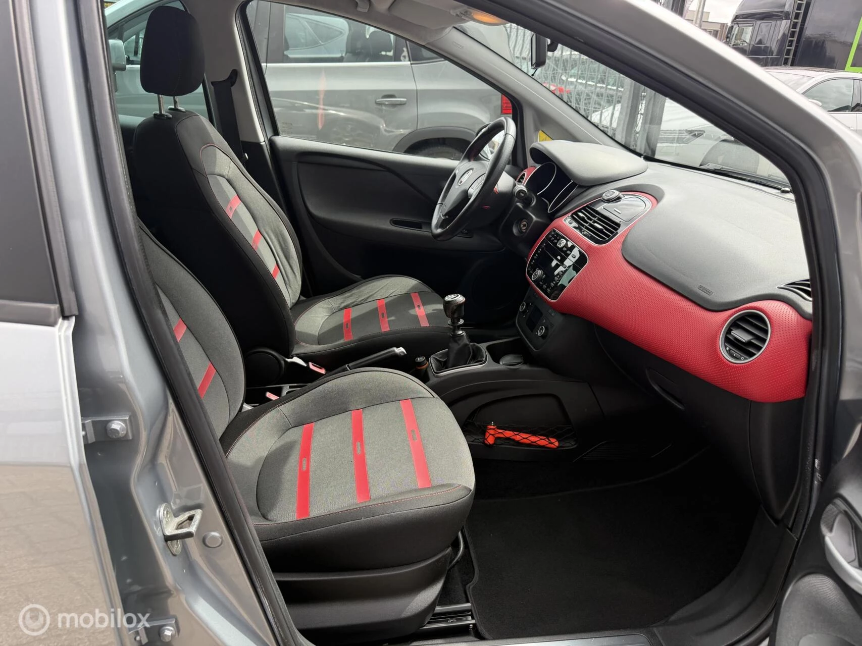 Hoofdafbeelding Fiat Punto