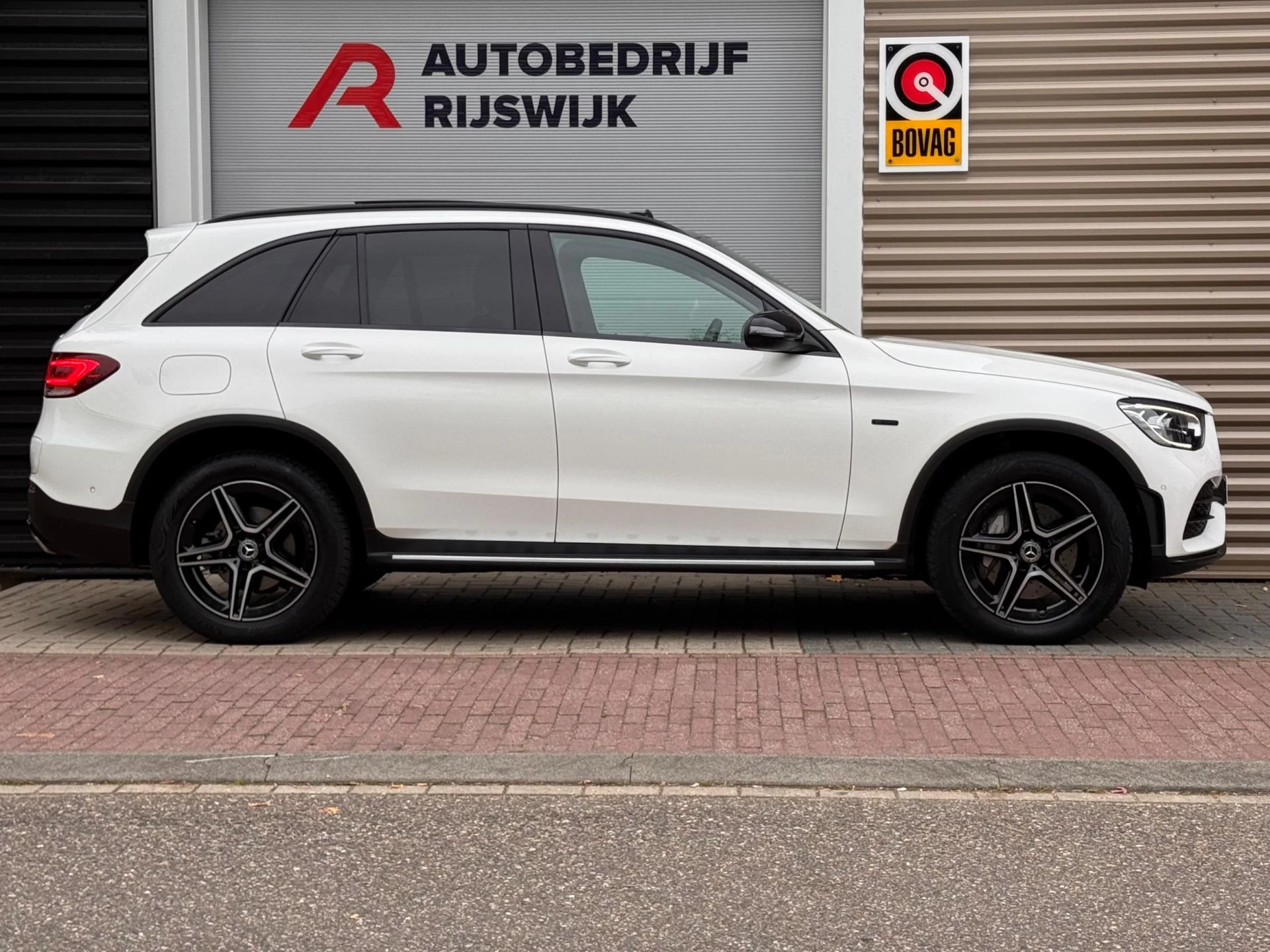 Hoofdafbeelding Mercedes-Benz GLC