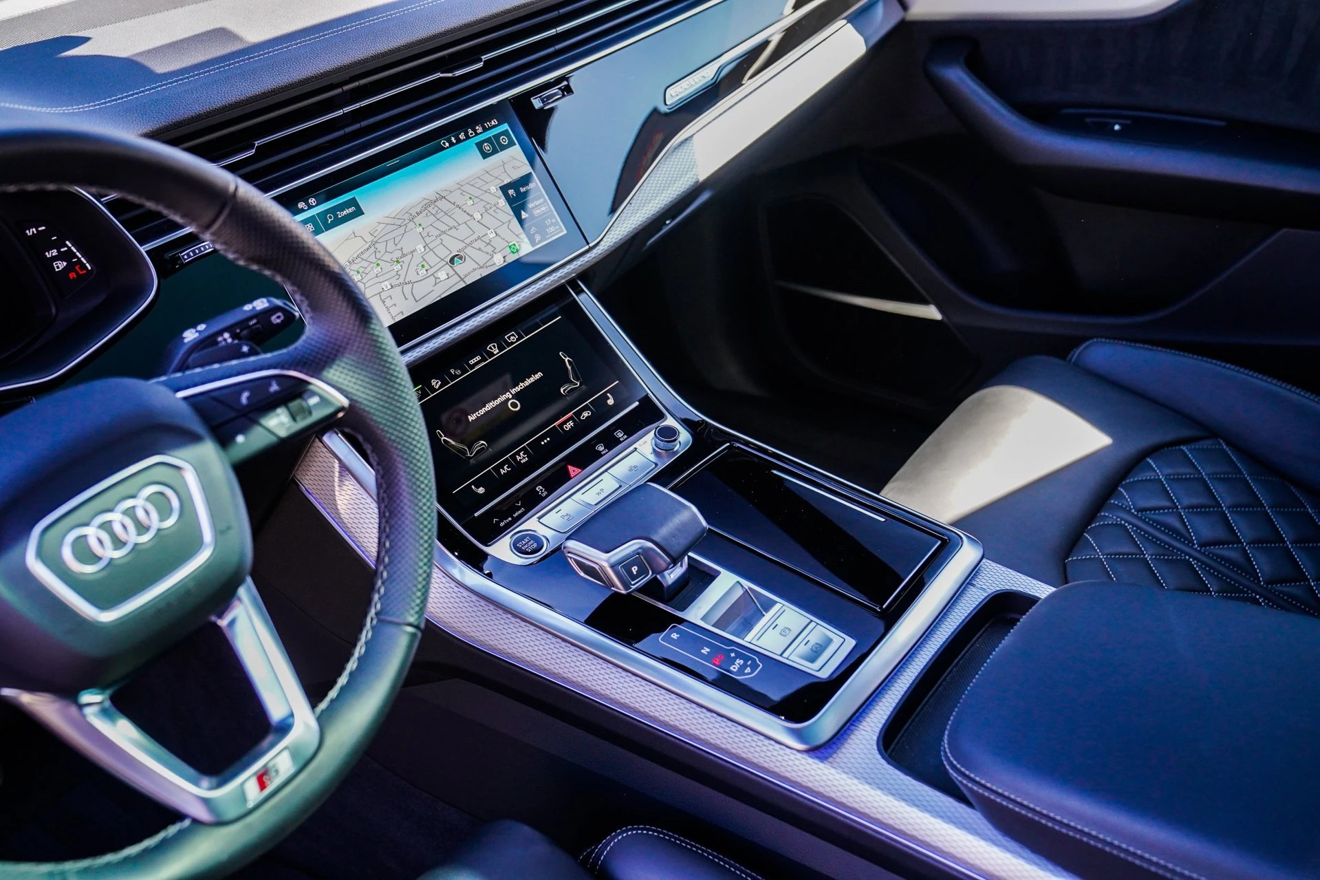 Hoofdafbeelding Audi Q8