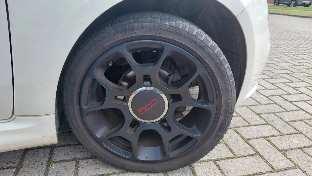 Hoofdafbeelding Fiat 500C