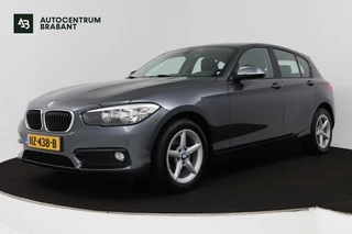 BMW 1-serie 116i Essential (NAVIGATIE, CRUISE CONTROL, PARKEERSENSOREN)