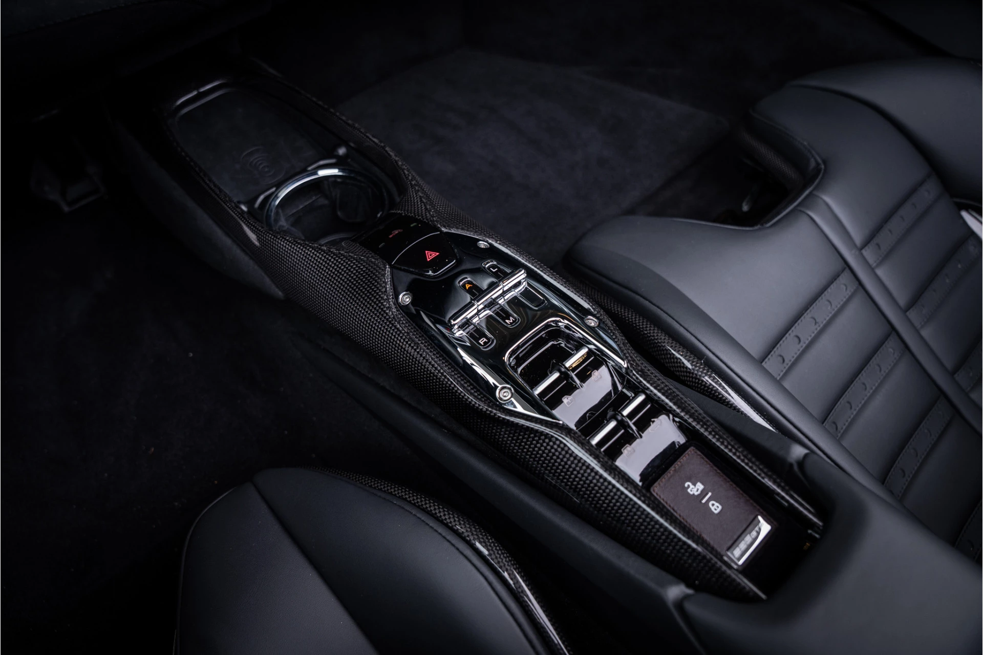 Hoofdafbeelding Ferrari 296