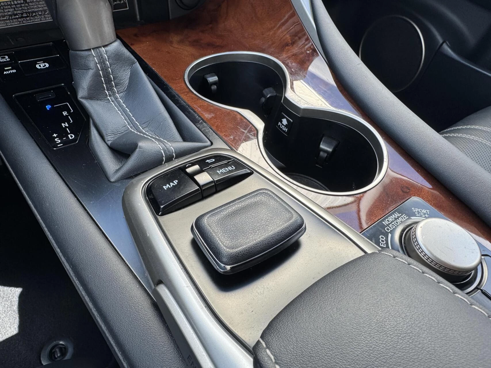 Hoofdafbeelding Lexus RX