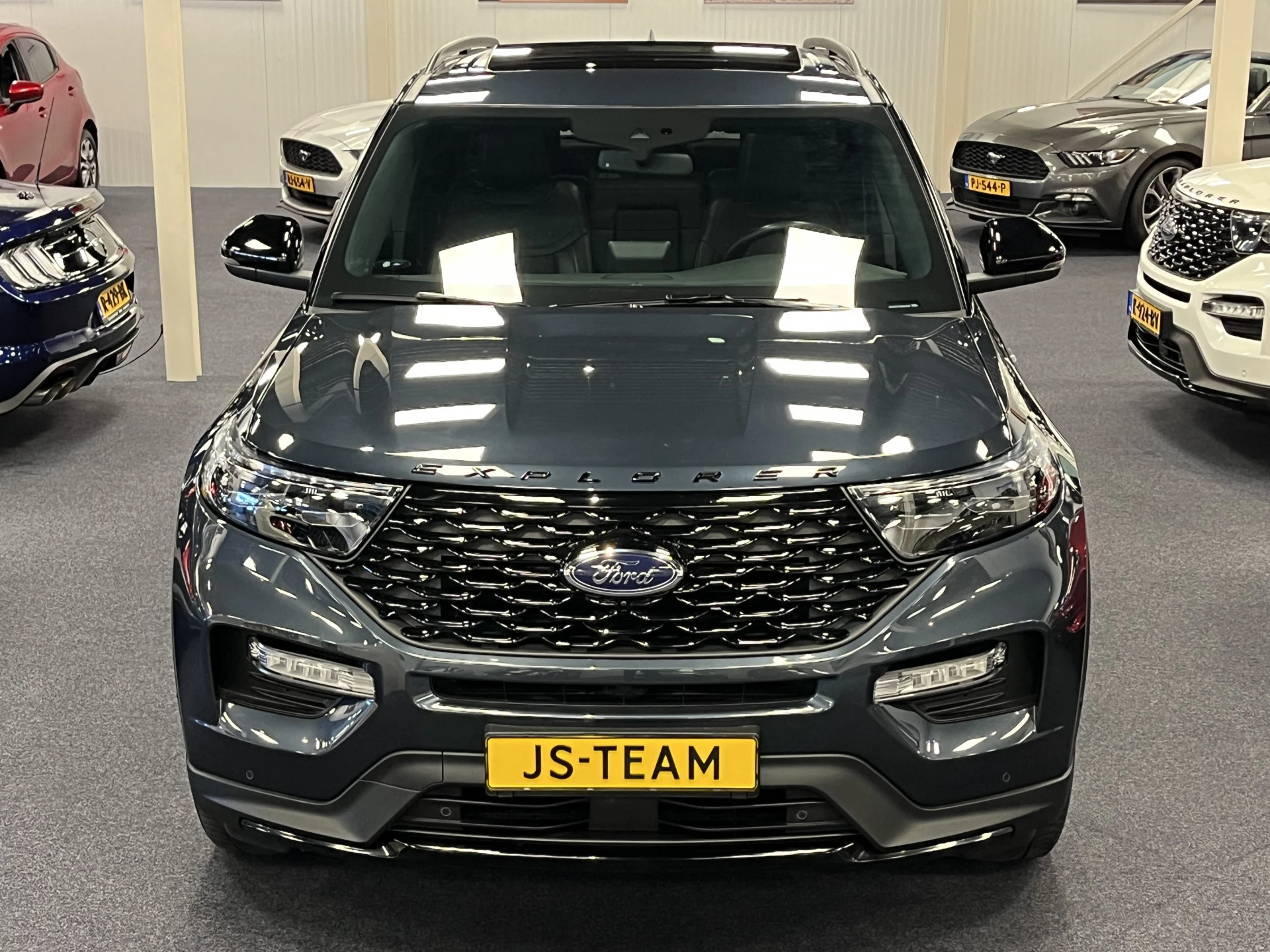 Hoofdafbeelding Ford Explorer