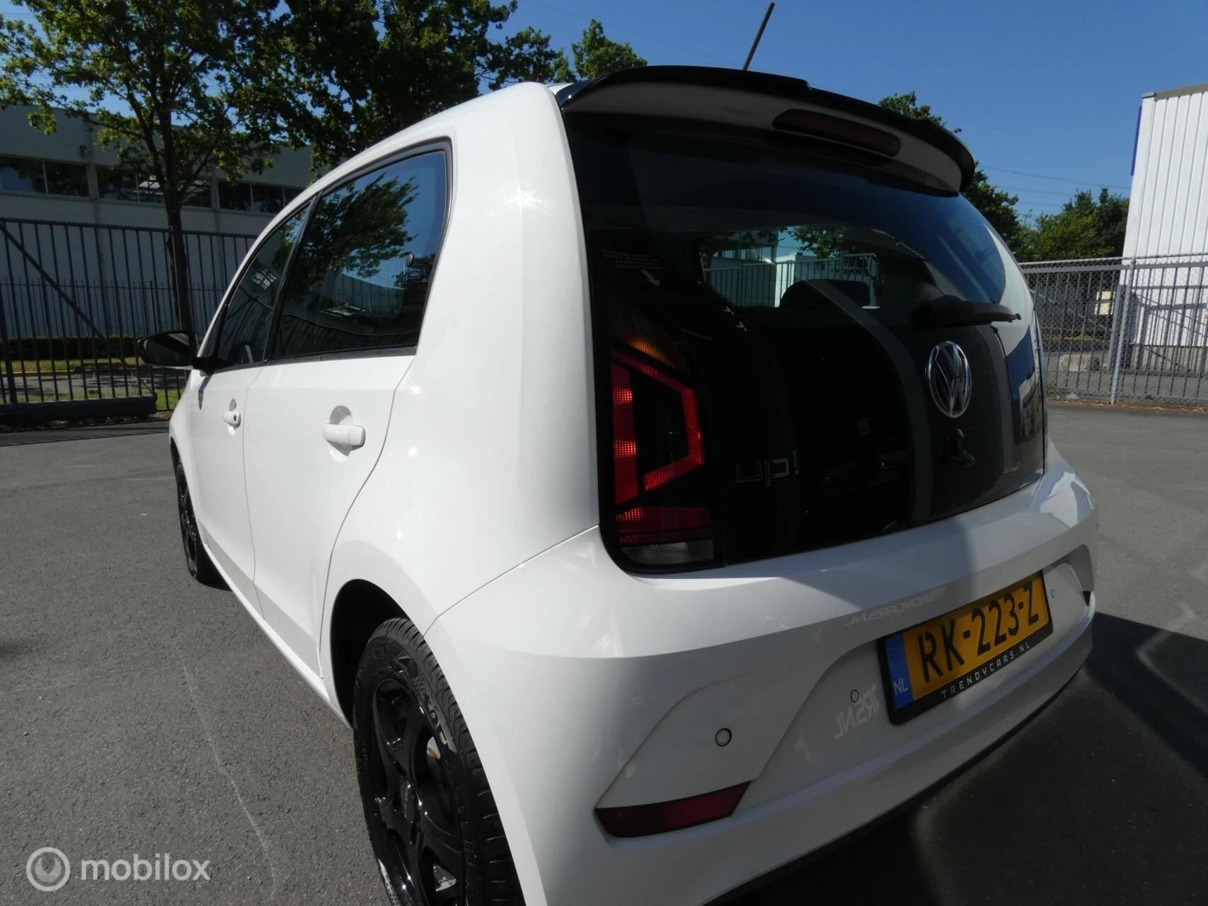 Hoofdafbeelding Volkswagen up!