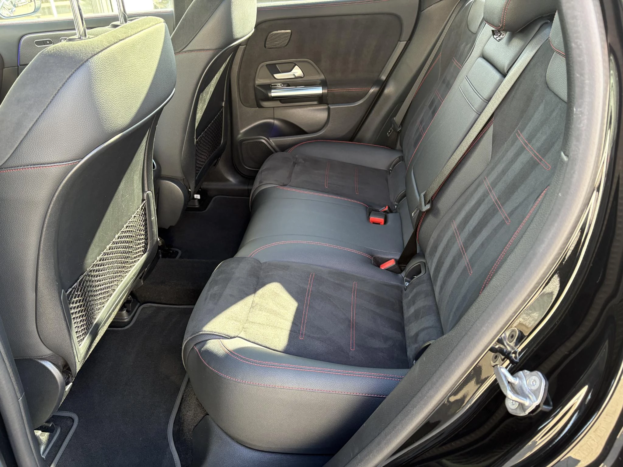 Hoofdafbeelding Mercedes-Benz EQA