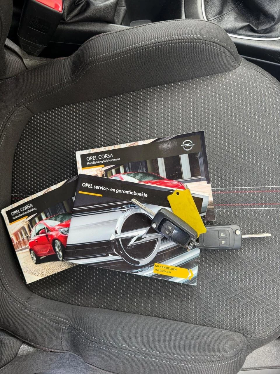 Hoofdafbeelding Opel Corsa