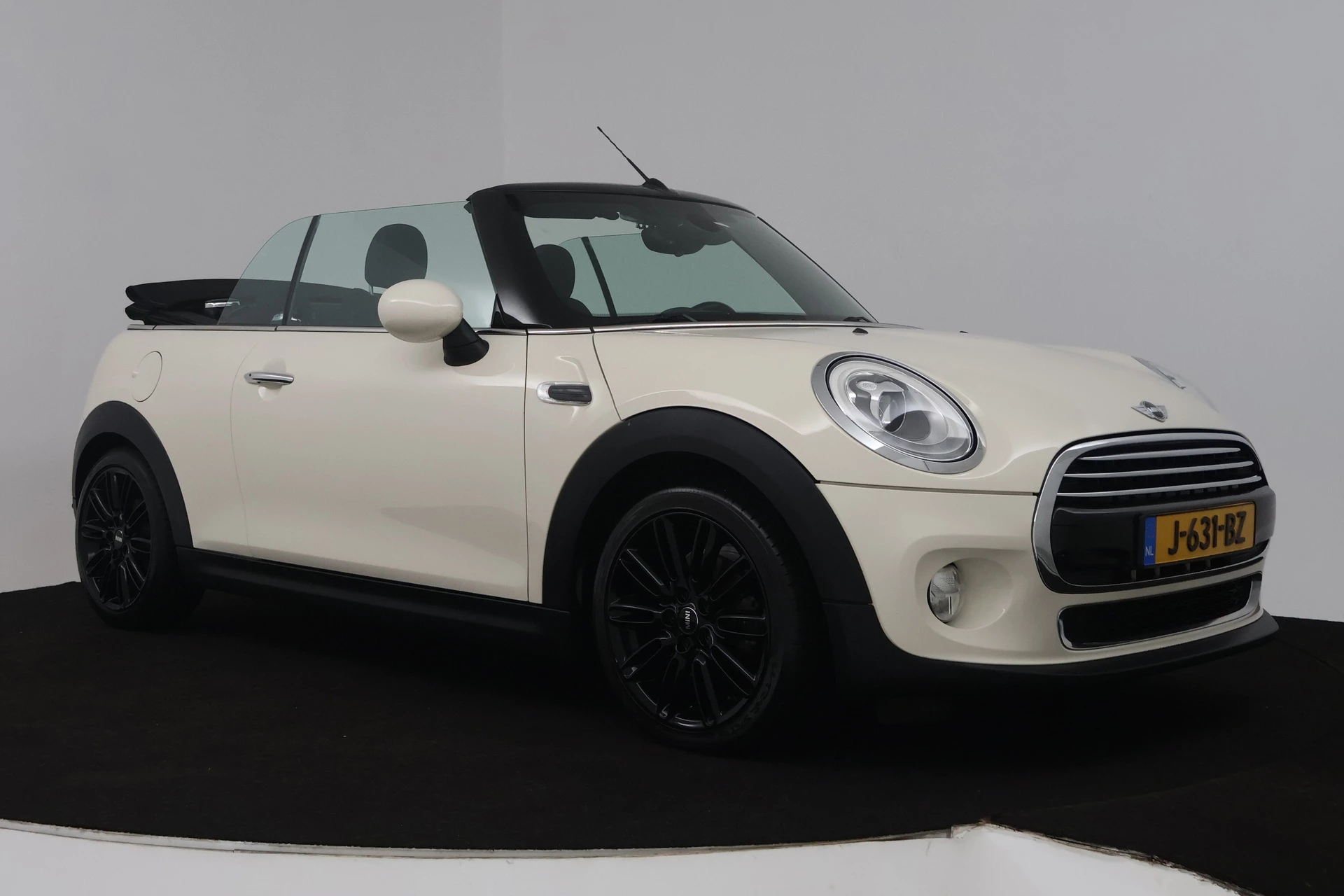 Hoofdafbeelding MINI Cooper Cabrio