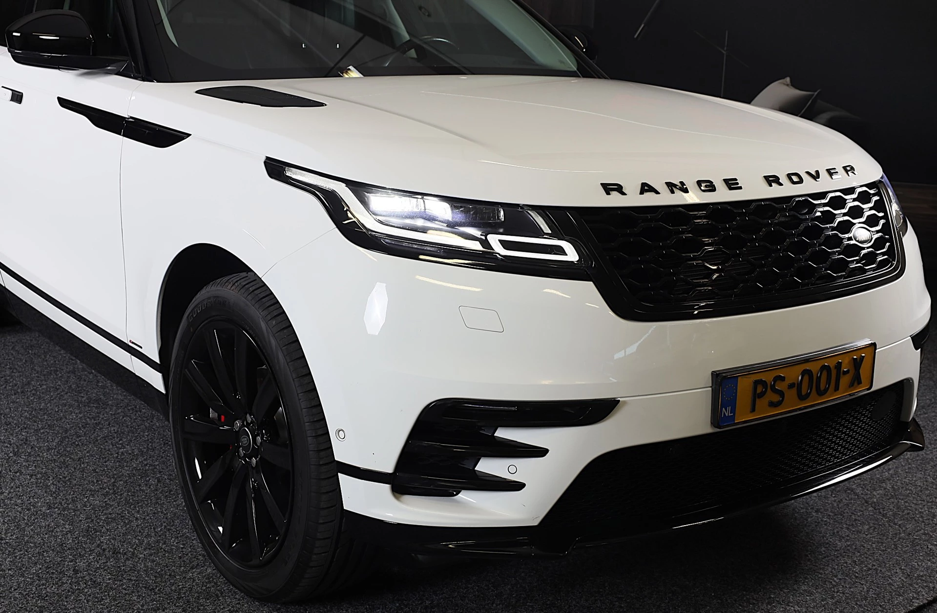 Hoofdafbeelding Land Rover Range Rover Velar