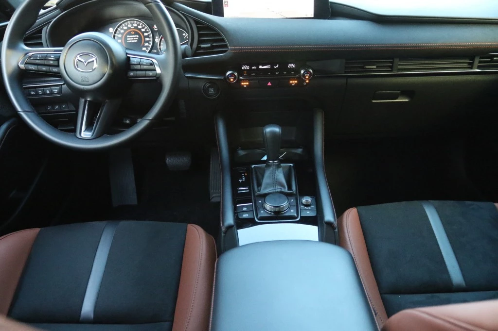 Hoofdafbeelding Mazda 3