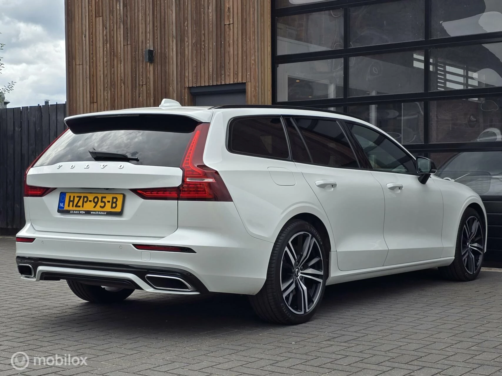 Hoofdafbeelding Volvo V60