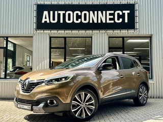 Hoofdafbeelding Renault Kadjar Renault Kadjar 1.2 TCe Bose. NAVI, PANO, AFN. TREKHAAK, LEDER.