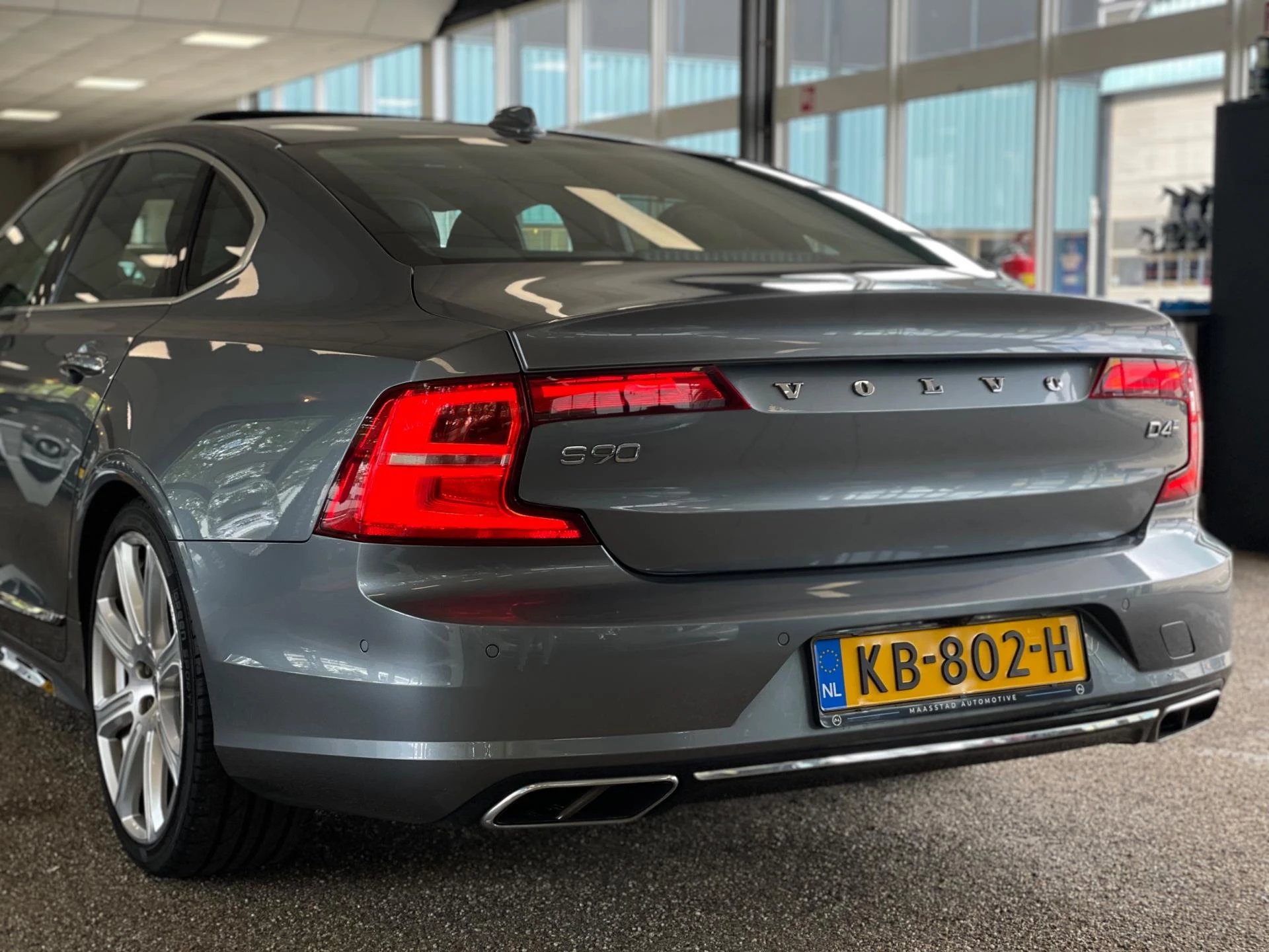 Hoofdafbeelding Volvo S90