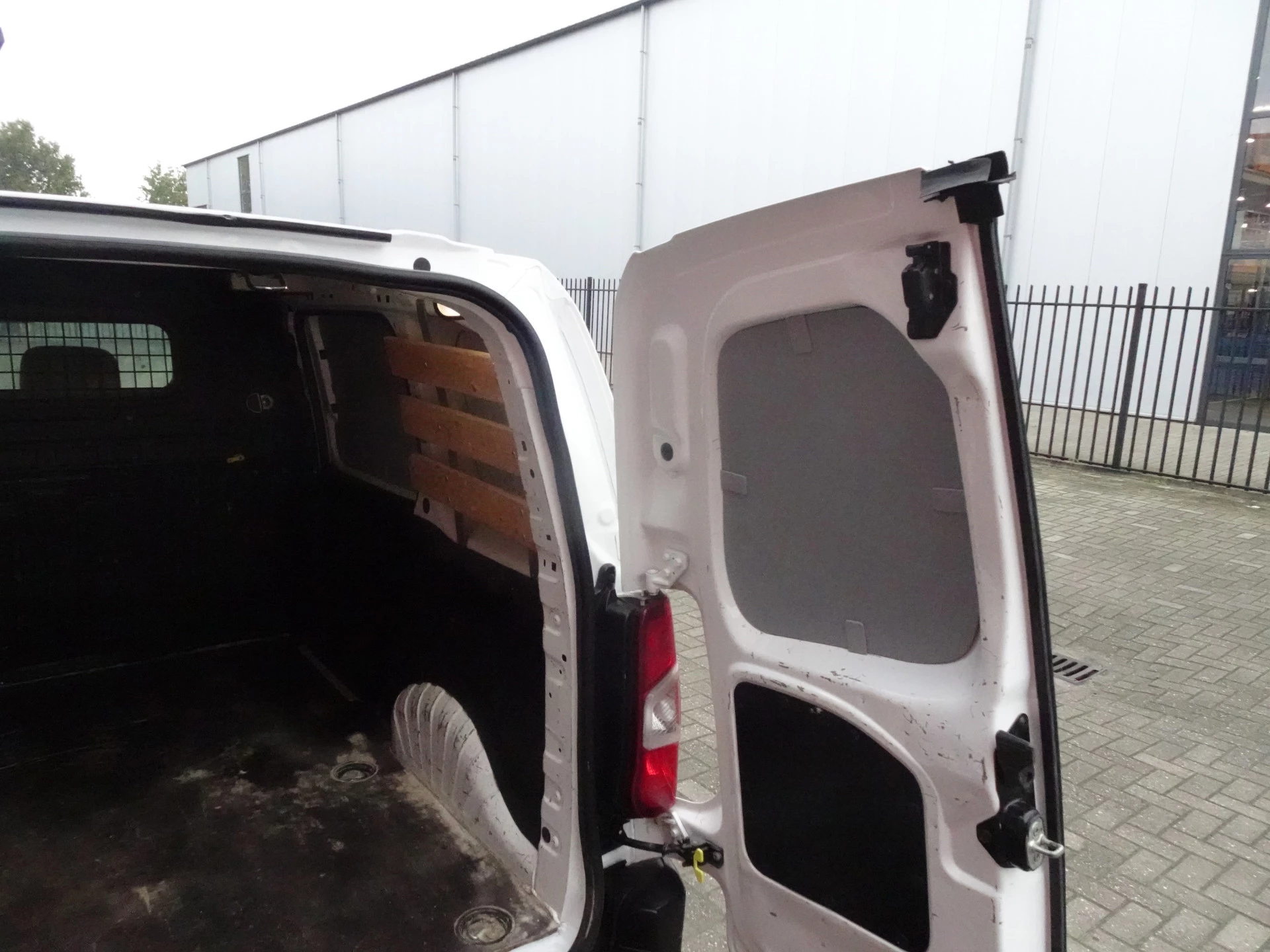 Hoofdafbeelding Peugeot Partner