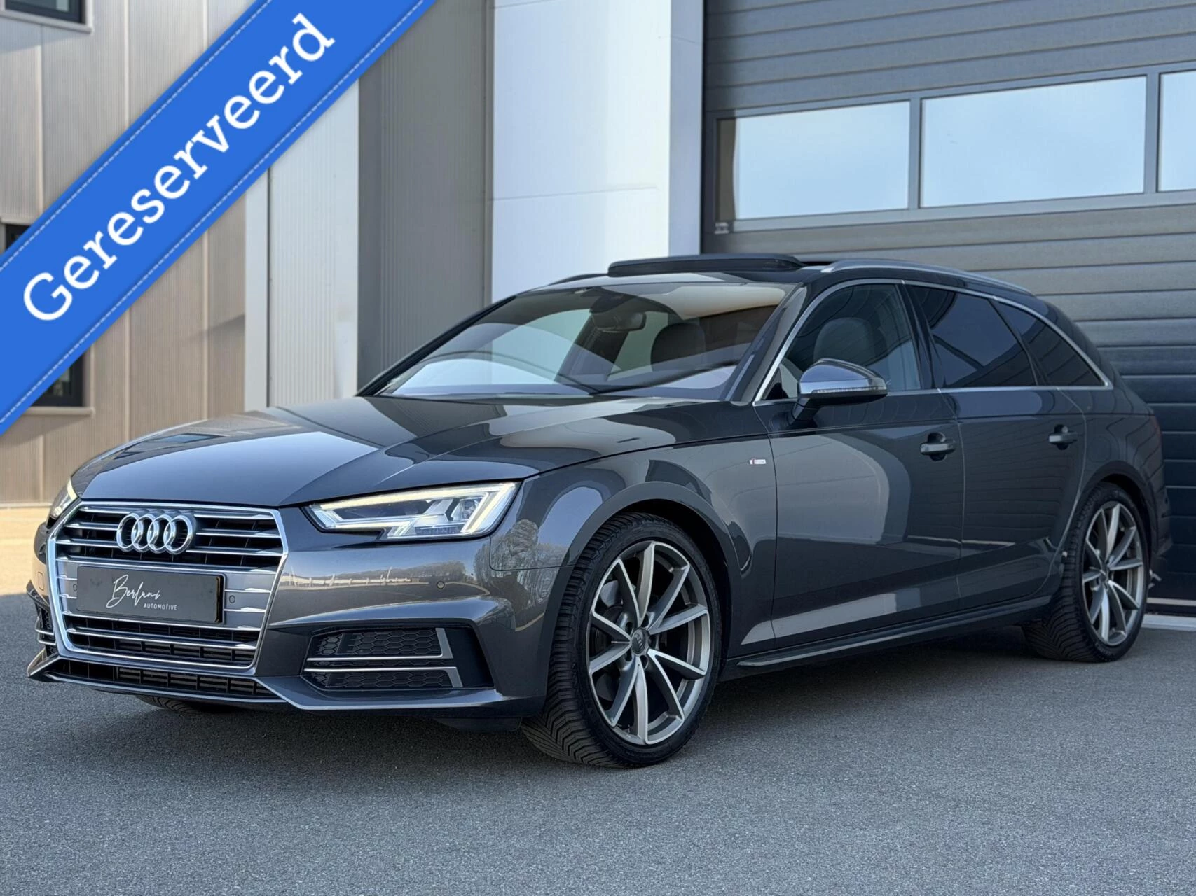 Hoofdafbeelding Audi A4