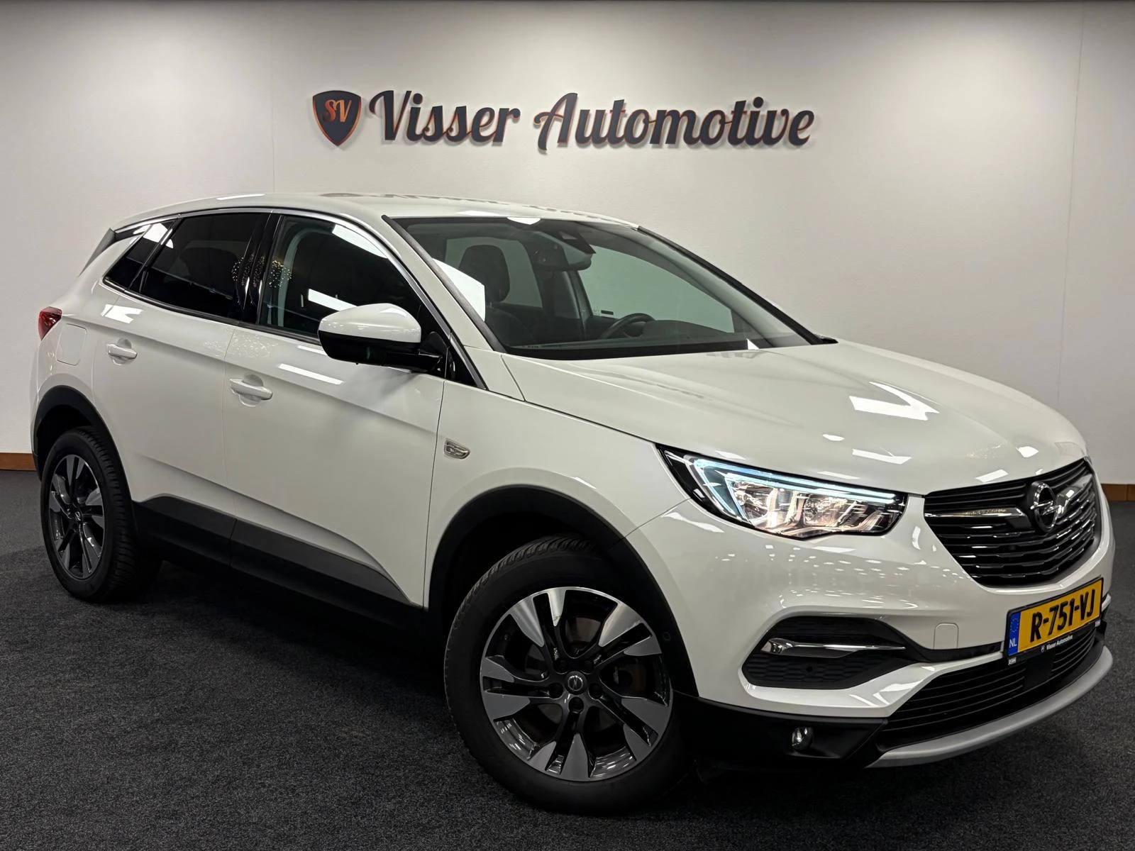 Hoofdafbeelding Opel Grandland X